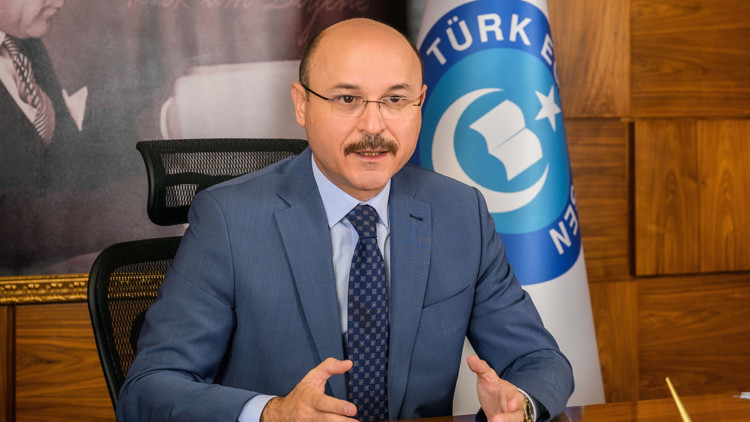 Geylan'dan 8 Mart Dünya Kadınlar Günü mesajı