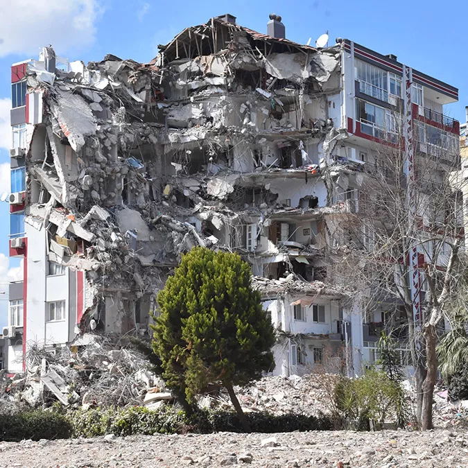 İzmir için depreme hazırlık uyarısı