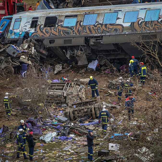 Yunanistan'da tren kazasında can kaybı 43’e yükseldi