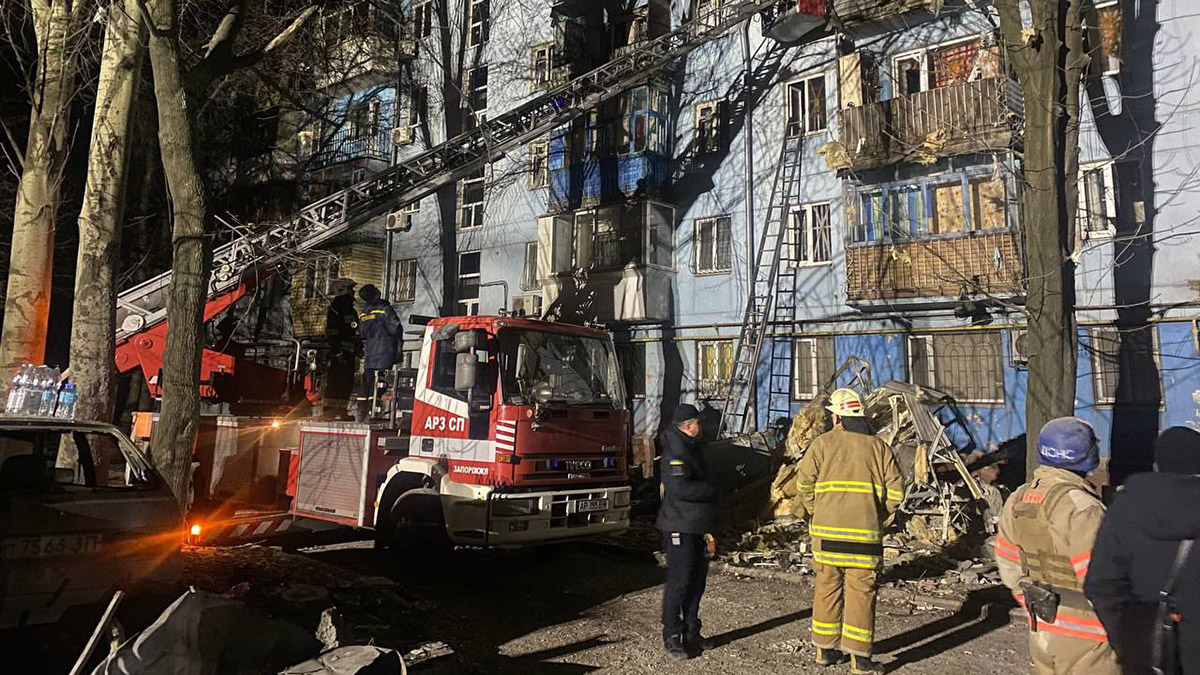 Zaporijya'ya roket saldırısı düzenledi; 2 kişi öldü