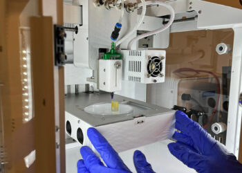3D yazıcıyla doğal aort damarı üretildi