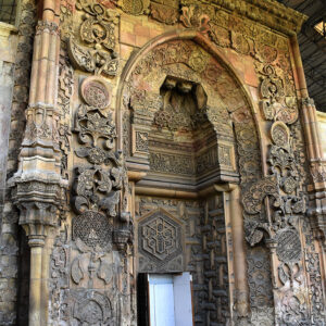 Divriği Ulu Camii ve Darüşşifası'nın süslemeleri ilgi çekiyor