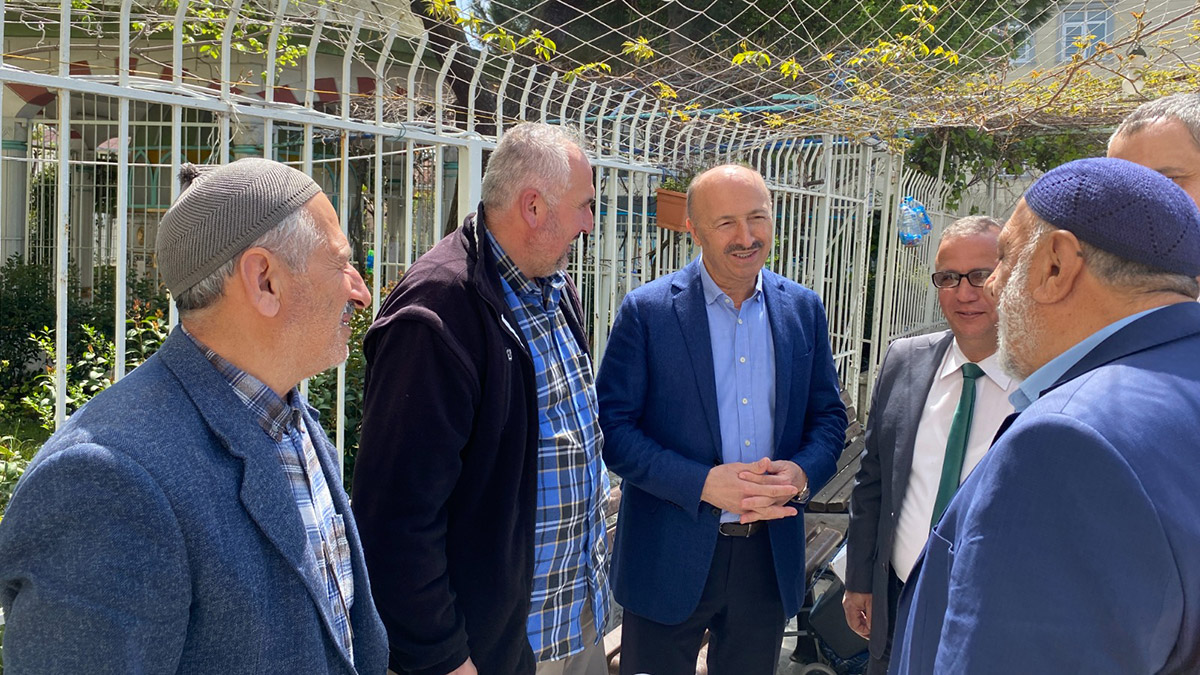 AK Parti Milletvekili Adayı Cahit Altunay Kağıthane'de