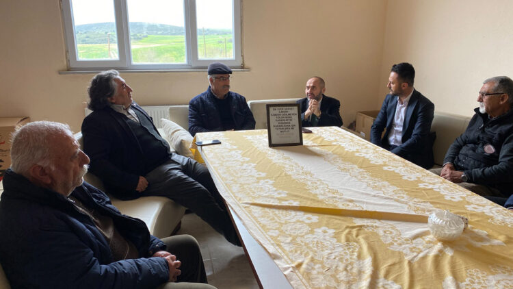 AK Parti Milletvekili Adayı Veli Arslan'dan cemevi ziyareti