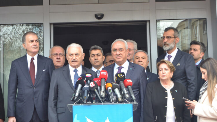 AK Parti'li Yıldırım ve Çelik, DSP'yi ziyaret etti