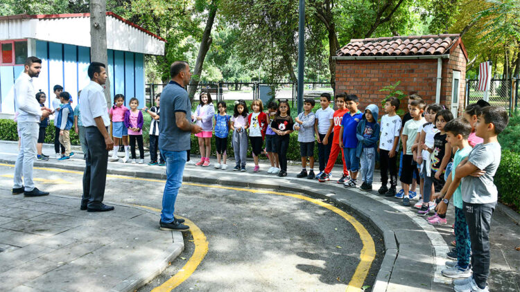 Başkentli miniklere trafik eğitimleri veriliyor
