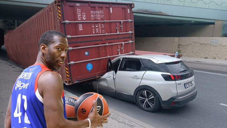 Anadolu Efes'te oynayan Bryant Dunston hastaneye kaldırıldı