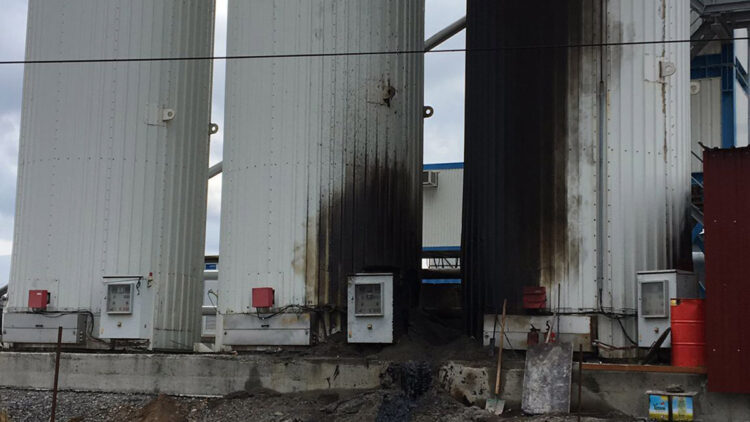 Ardahan’da zift tankı patladı: 4 yaralı