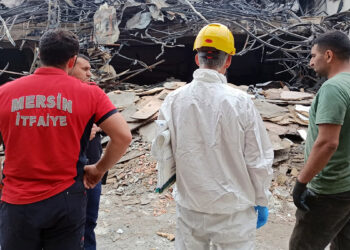 Atölye yangınında kayıp işçiye ait kemikler bulundu