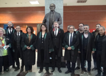 Avukatlar Günü'nde İstanbul Barosu'ndan açıklama