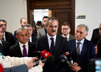 Bakan Özer, Ordu Üniversitesi'ni ziyaret etti
