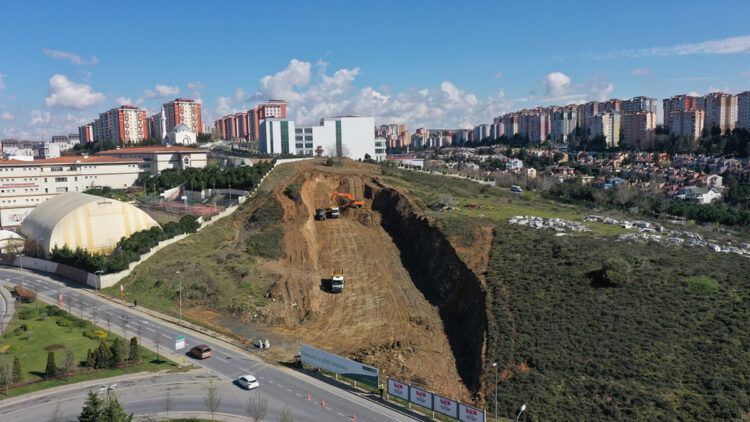 Başakşehir'de yeni bağlantı yolu yapılıyor