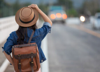 Başka bir şehre gidelim mesela