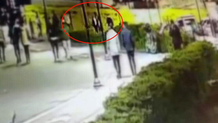 Beyoğlu'nda 'banka oturma' cinayeti