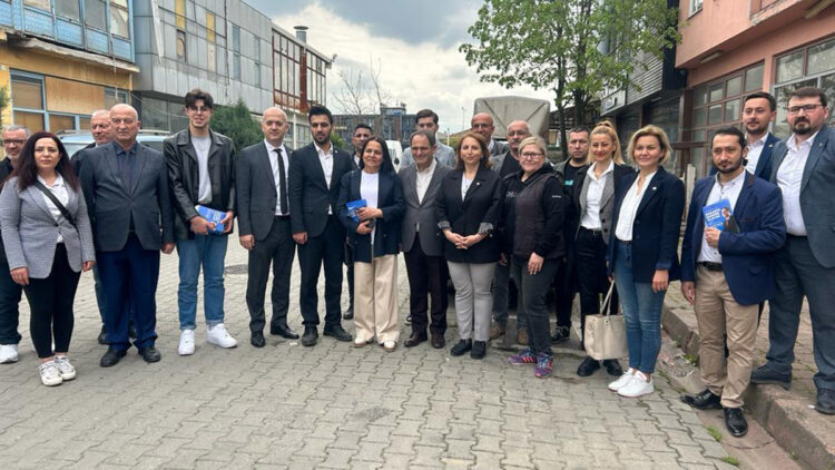 CHP milletvekili adayları esnafı ziyaret etti