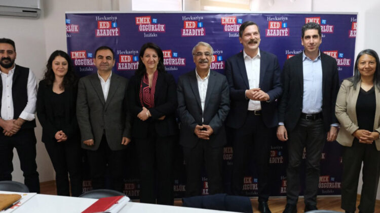 Emek ve Özgürlük İttifakı'ndan Kılıçdaroğlu'na destek