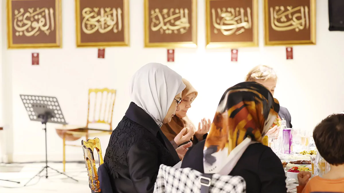 Emine erdogan togemderin iftar programindazs - yerel haberler - haberton