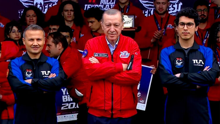 Erdoğan, Türkiye'nin uzay yolcularını açıkladı