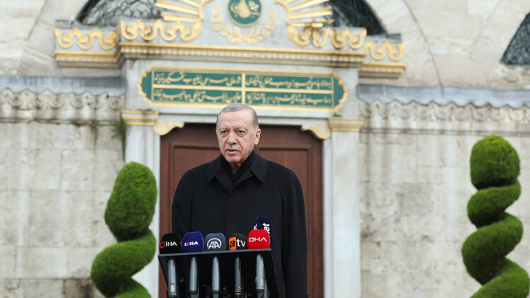 Erdoğan'dan Çukurova ilçe binasına yapılan saldırıya tepki