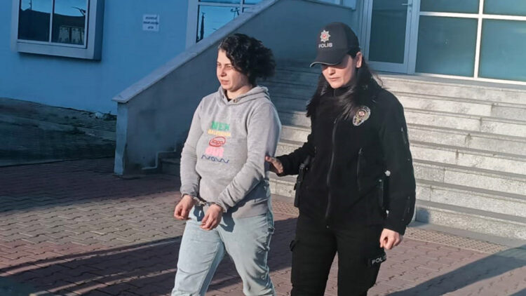 Erkek arkadaşıyla tartışanı vurdu; tutuklandı