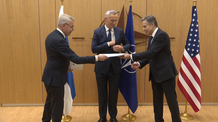 Finlandiya NATO'nun üyesi oldu