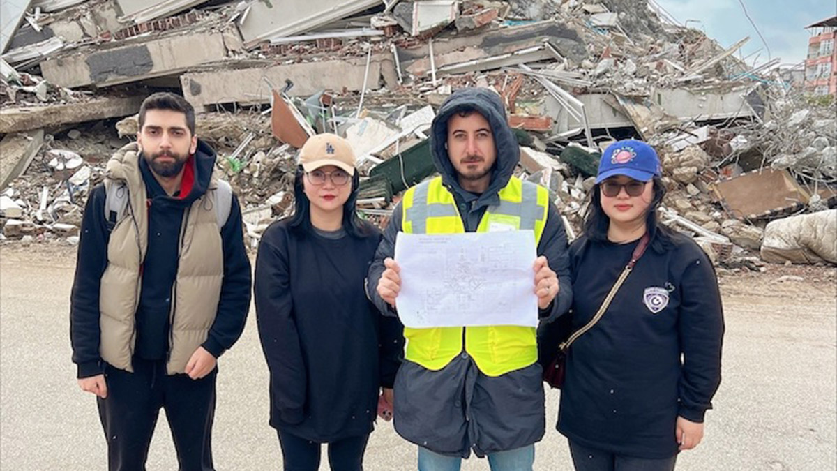 Gate Charity'den depremzede çocuklara destek