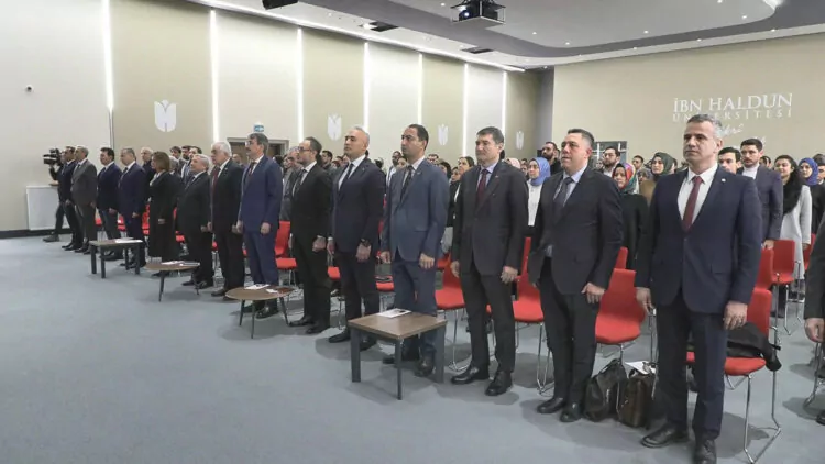 Haydar aliyev i̇stanbul'da konferansla anıldı