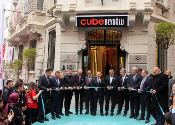 İlk şehir içi kuluçka merkezi 'Cube Beyoğlu' açıldı