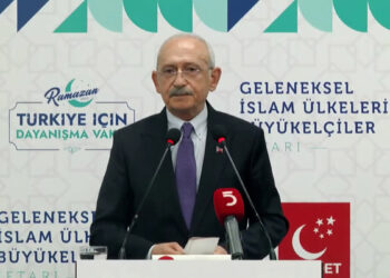 İslam ülkelerinde neden acı ve gözyaşı var?