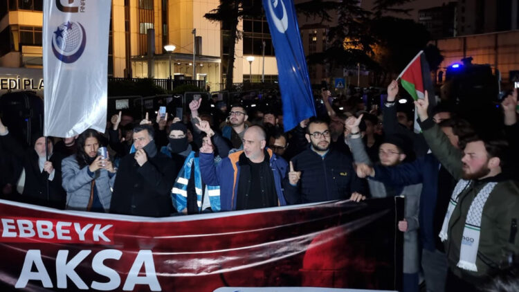 İsrail Başkonsolosluğu önünde protesto
