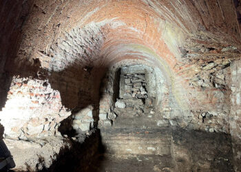 İstanbul'da bin 500 yıllık yeraltı dehlizi bulundu