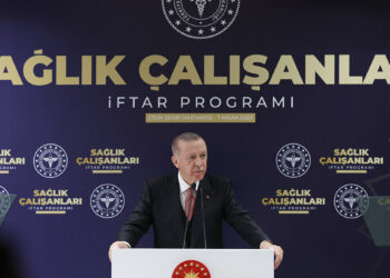 İstismar peşinde koşanlar hep kaybetmiştir
