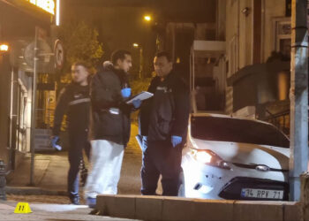 Kartal'da otomobile silahlı saldırı: 2 ölü, 2 yaralı