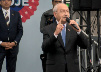Kılıçdaroğlu, Çatalca Halk Buluşması'na katıldı