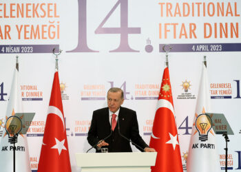 Kur'an-ı Kerim'in Mushaf'ını yakmak nefret suçudur