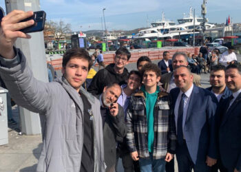 Milletvekili Adayı Sevan Sıvacıoğlu seçmenlerle buluştu