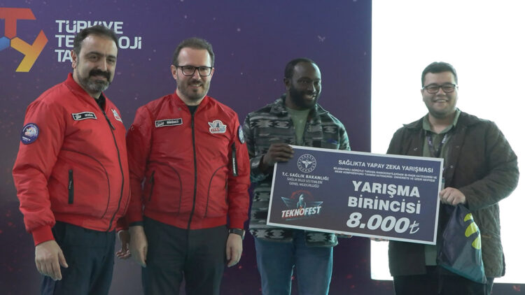 'Sağlıkta yapay zeka' yarışmasında ödüller verildi