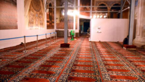 Selimiye Camii'ndeki restorasyon turist sayısını düşürdü