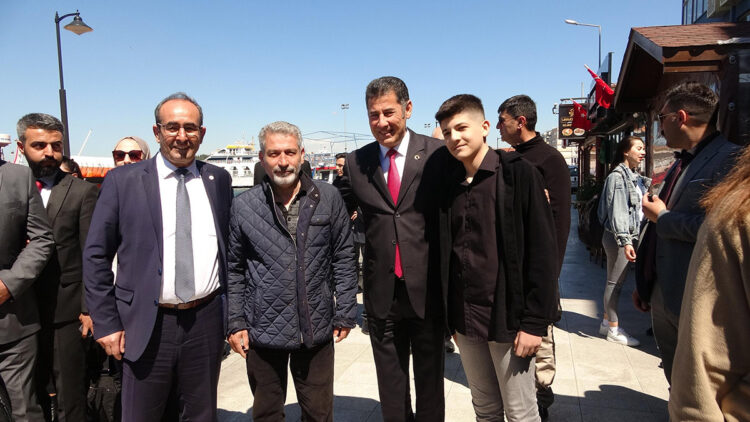 Sinan Oğan Çanakkale ziyaretinde