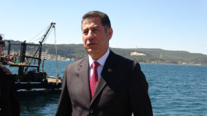 Sinan Oğan Çanakkale ziyaretinde