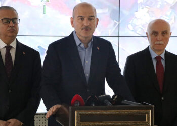 Soylu, Diyarbakır ve İstanbul'daki operasyonları duyurdu
