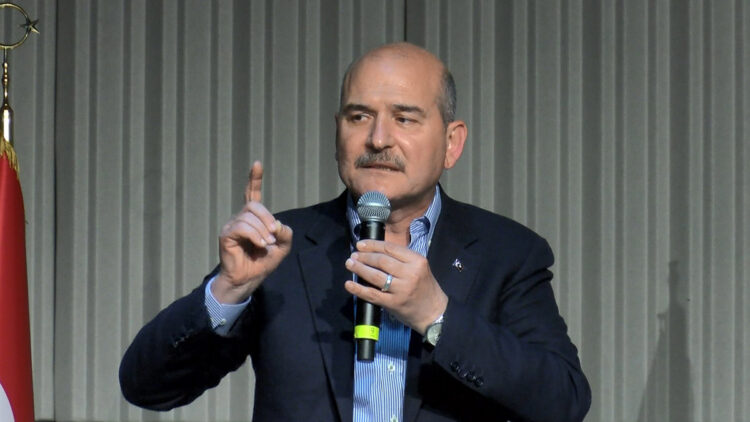 Soylu Eyüpsultan'da parti temsilcileriyle buluştu