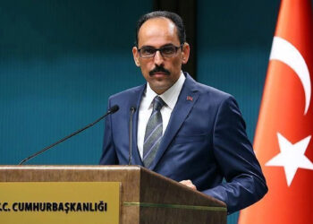 Sözcü Kalın'dan 'e-Muhtıra' açıklaması