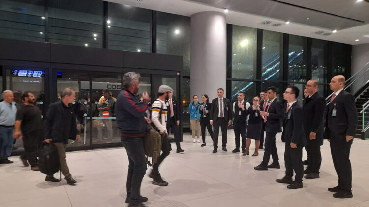 Sudan'dan 170 türk, askeri kargo uçağı ile getirildi