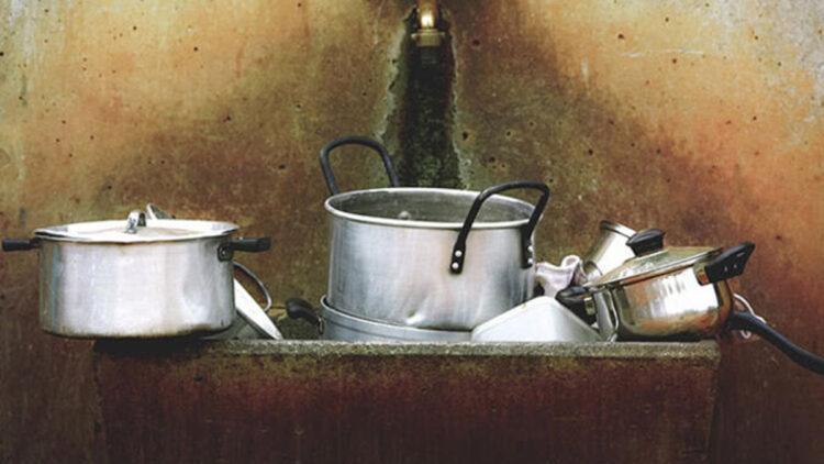 Tencerelere dikkat: Anemiye yol açabilir