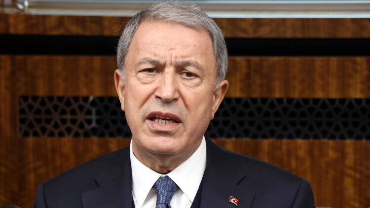 Terörle arasına mesafe koyamayanlara karşıyız