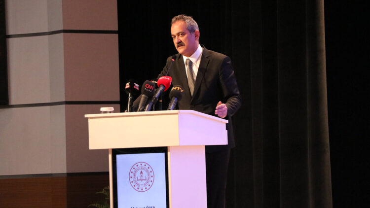 Türkiye'de yabancı dille ilgili iklim değişecek