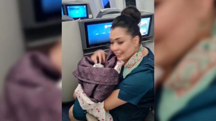 Uçakta doğum heyecanı