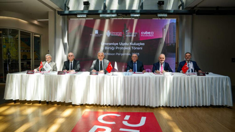 Ümraniye Kuluçka Merkezi için imzalar atıldı 