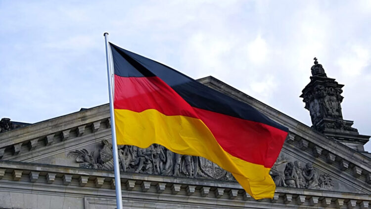Almanya'dan rus diplomatların sınır dışı edilmesi kararı